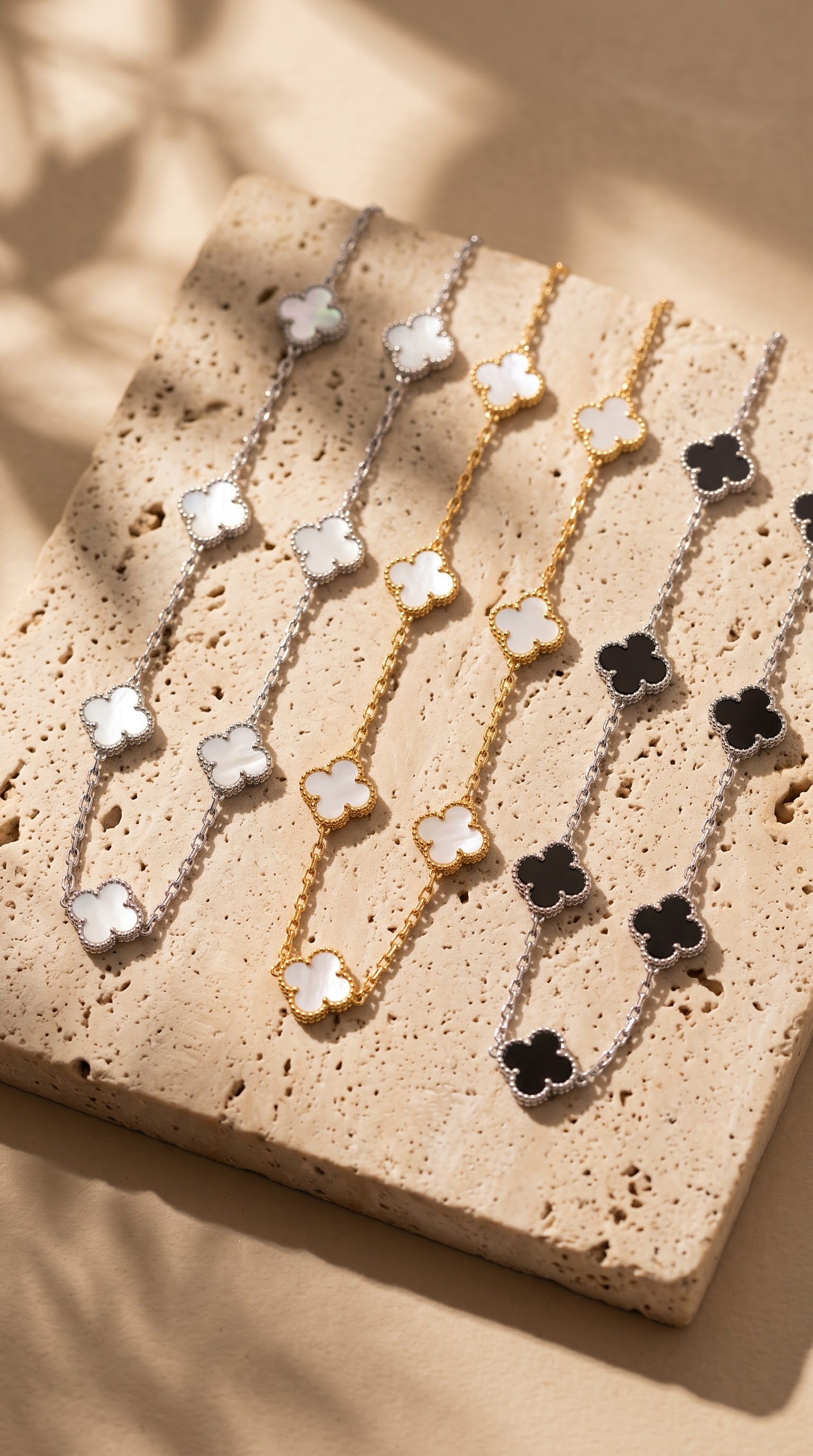 گردنبند ونکلیف van cleef رنگ ثابت و ضد حساسیت